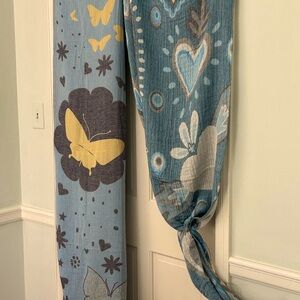 Butterfly Patterned Tapestry Privacy Curtain Blanket Towel Blues + Yellows NEW!